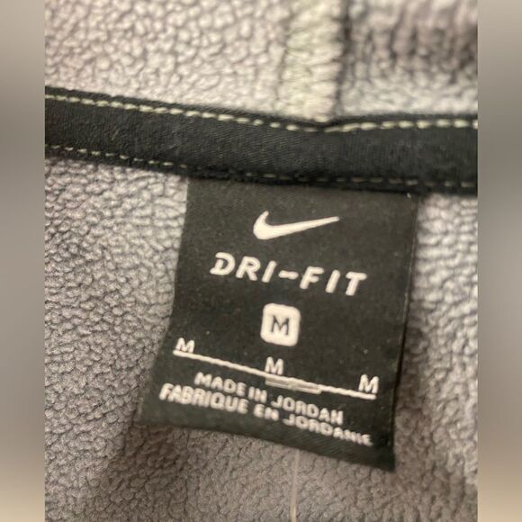 Nike Men Med Gray HOODIE - Picture 4 of 10